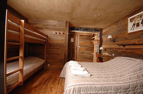 Arc En Ciel Hotel Chatel Room photo